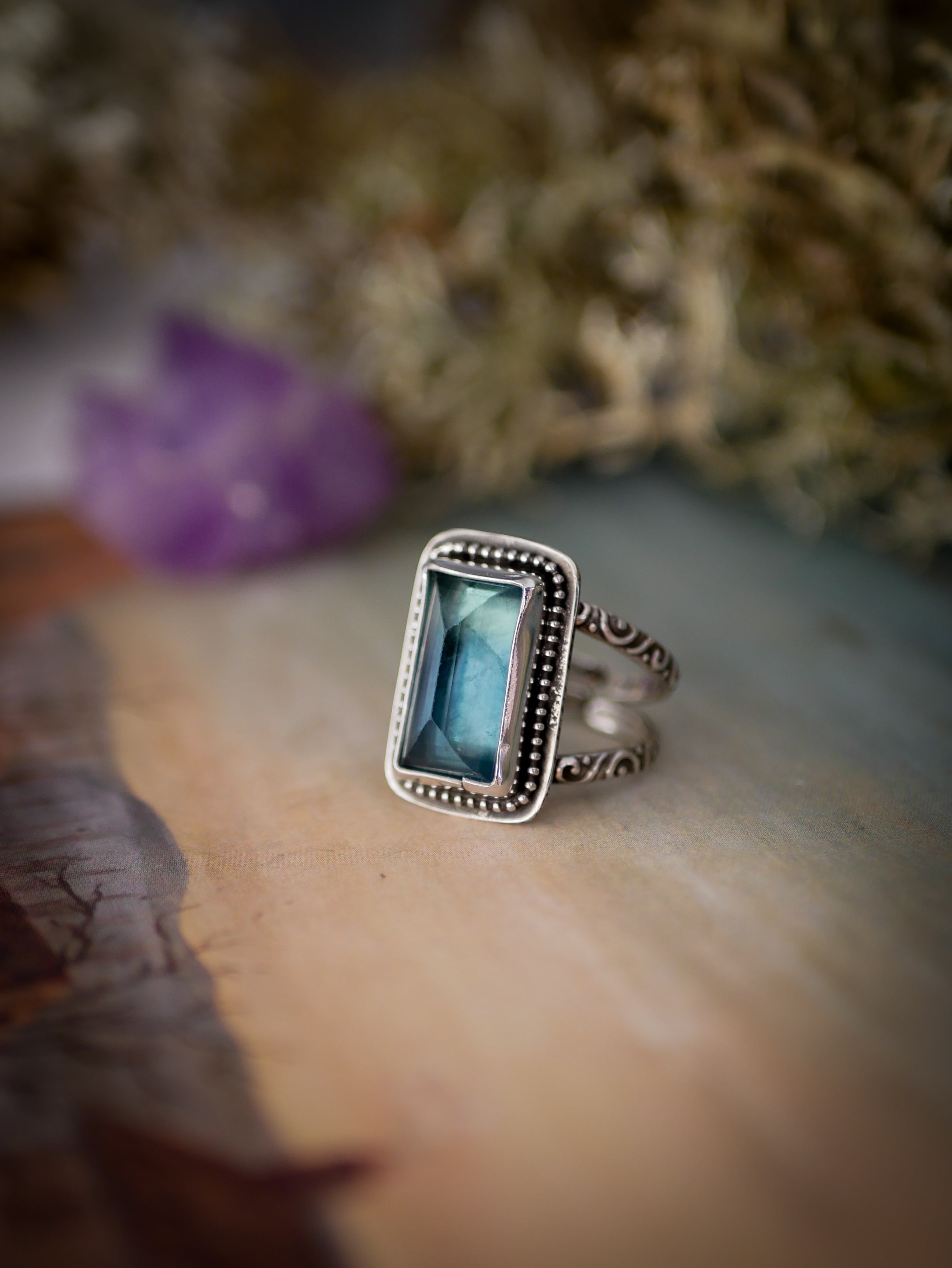 La Dryade - Bague en fluorite verte facettée et argent
