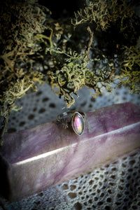 La Stella di Betlemme - Labradorite arcobaleno e anello in argento, stelle colpite a mano