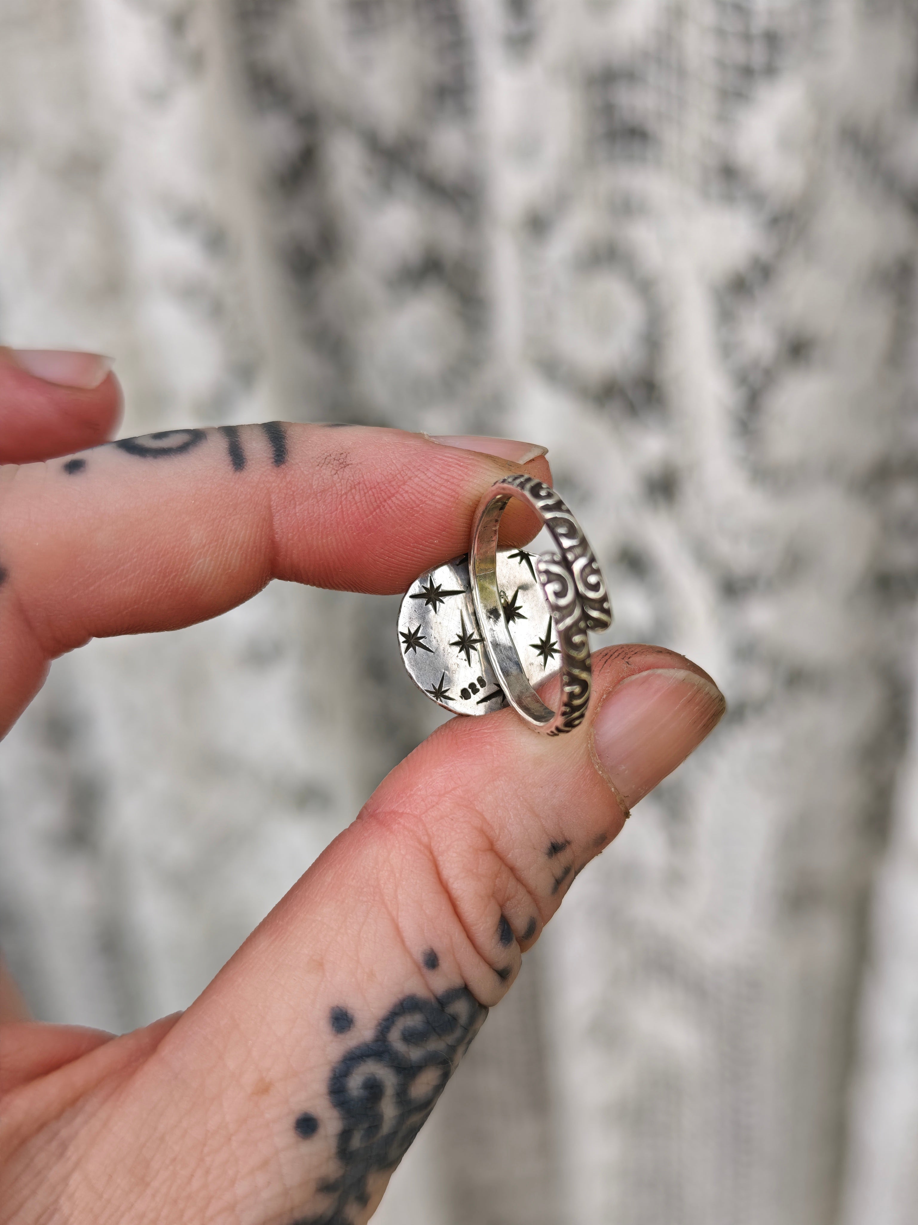 [Réservé] La Sorcière Verte - Bague en vésuvianite et argent