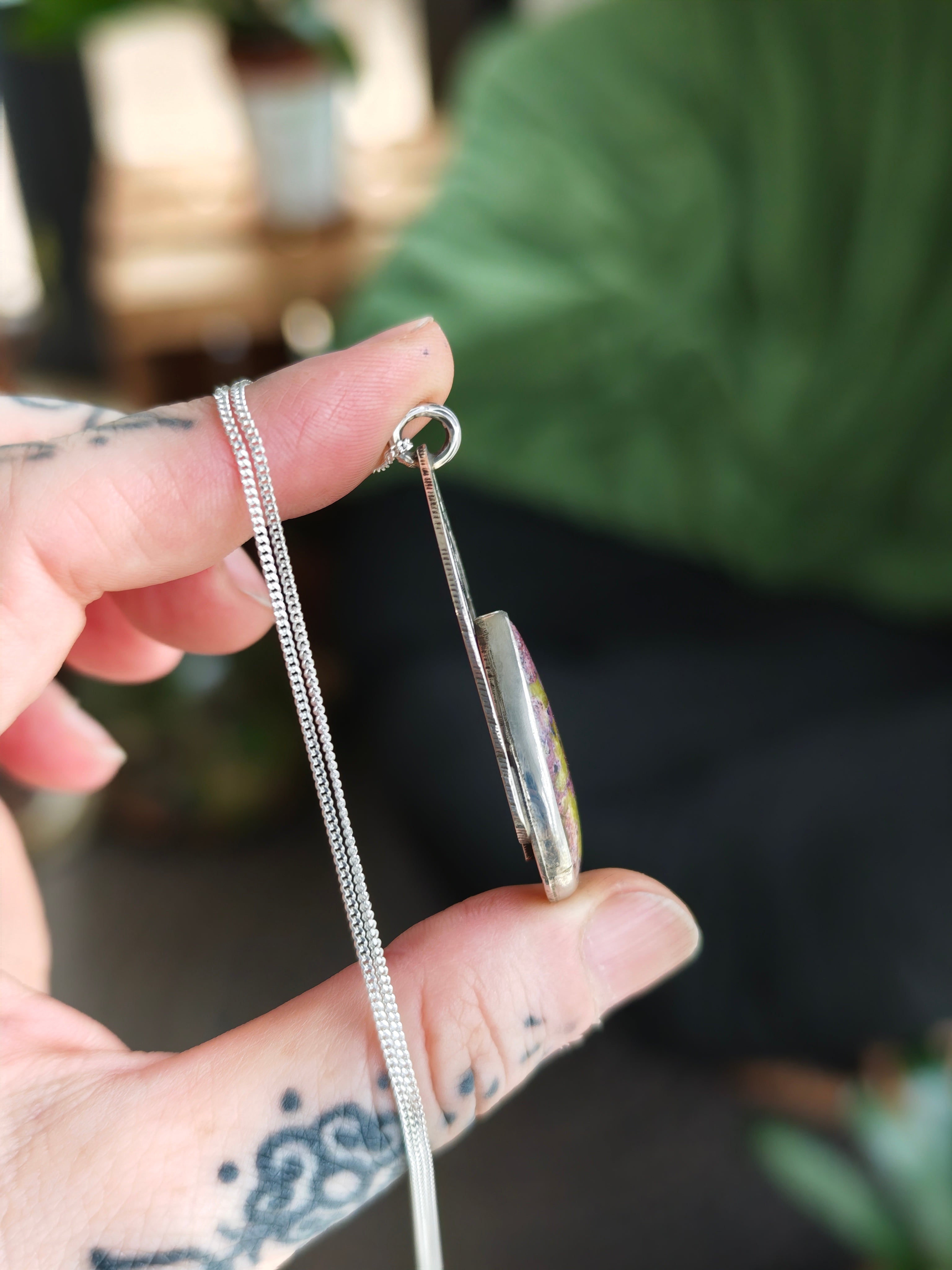 [Réservé] Templum - Collier gothique en atlantisite et argent
