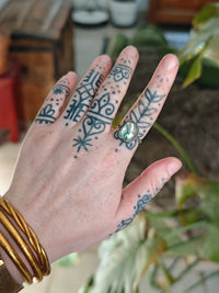 [Réservé] La Selkie - Bague doublet de nacre et cristal facetté, argent