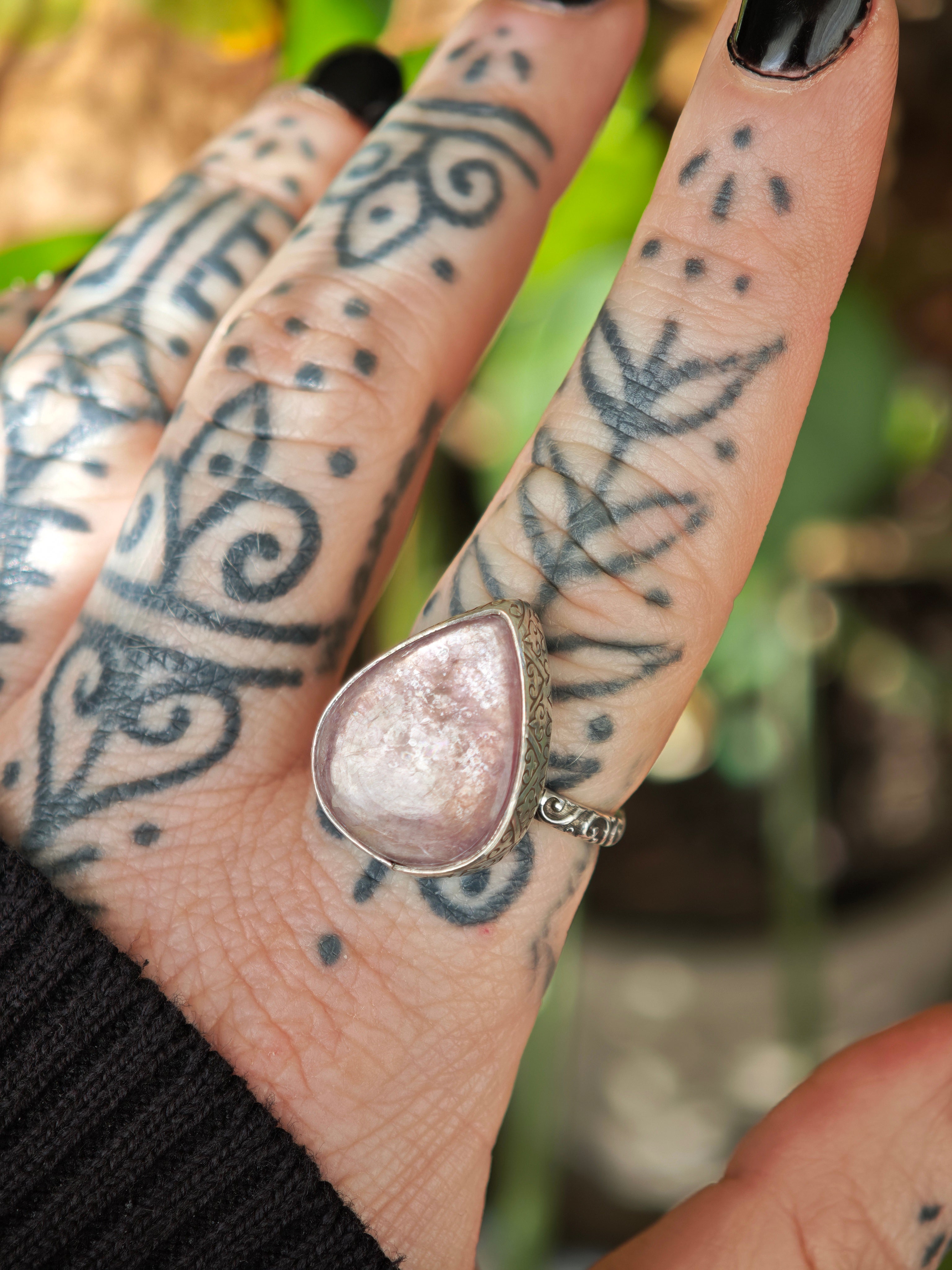 [Réservé] Astral Witch - Bague en lépidolite gemme mica et argent