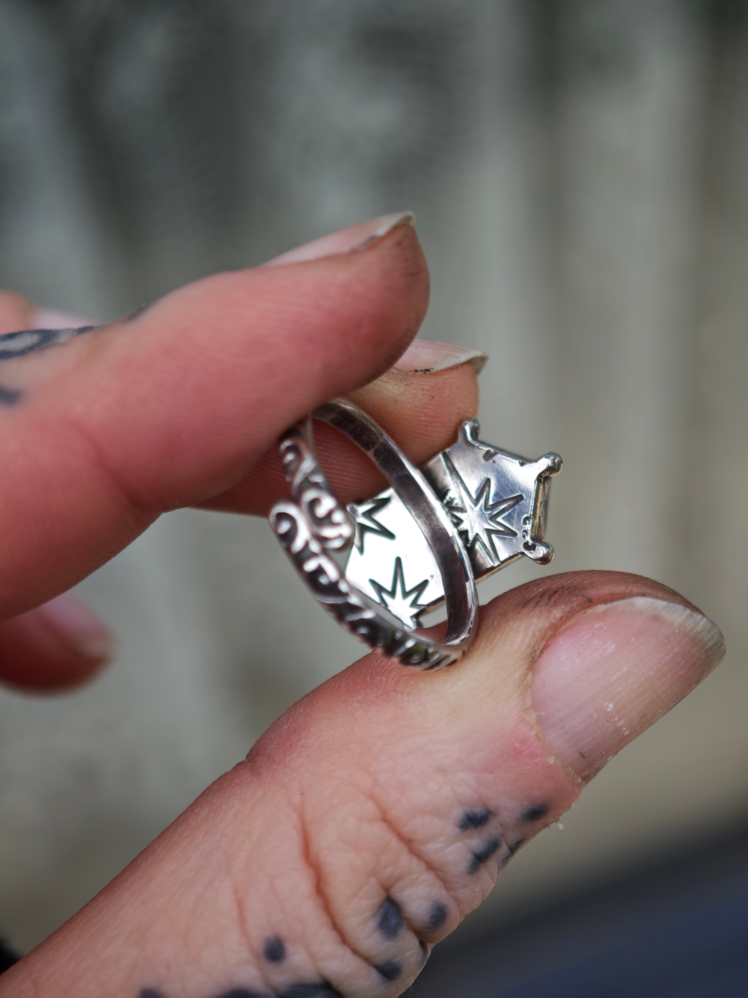 [Réservé] Aphrodite - Bague en pierre de lune arc-en-ciel, jaspe rouge et argent