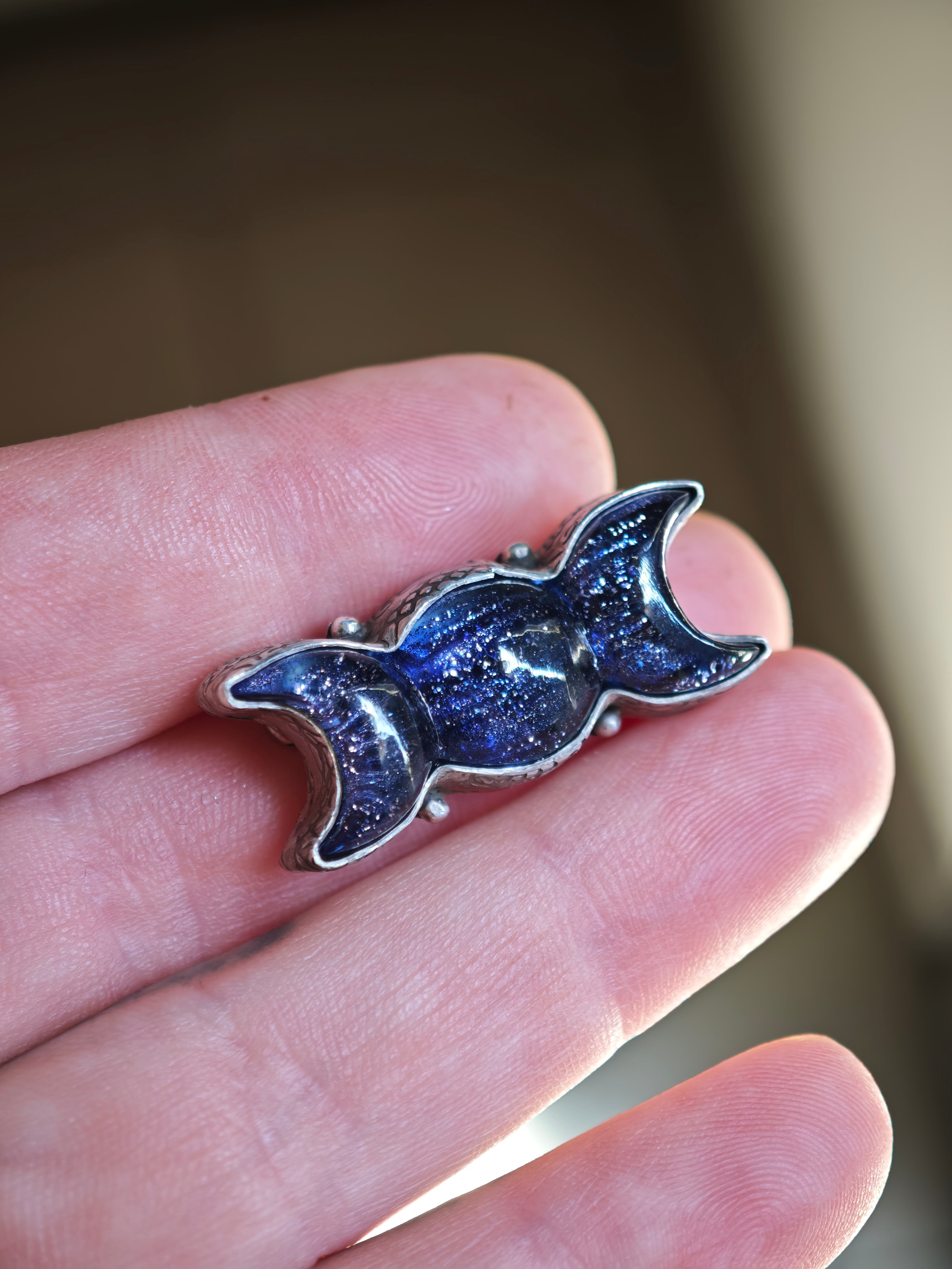 [Réservé] Triple Lune - Pendentif en pierre de soleil bleue et argent