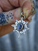 [Réservé] L'Astrologue - Pendentif en opale de Lightning Ridge et argent