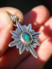 [Réservé] L'Astrologue - Pendentif en opale de Lightning Ridge et argent