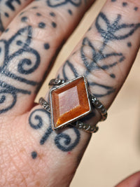 [Réservé] Hélios - Bague en pierre de soleil "pluie de météorites", argent