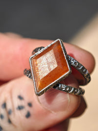 [Réservé] Hélios - Bague en pierre de soleil "pluie de météorites", argent
