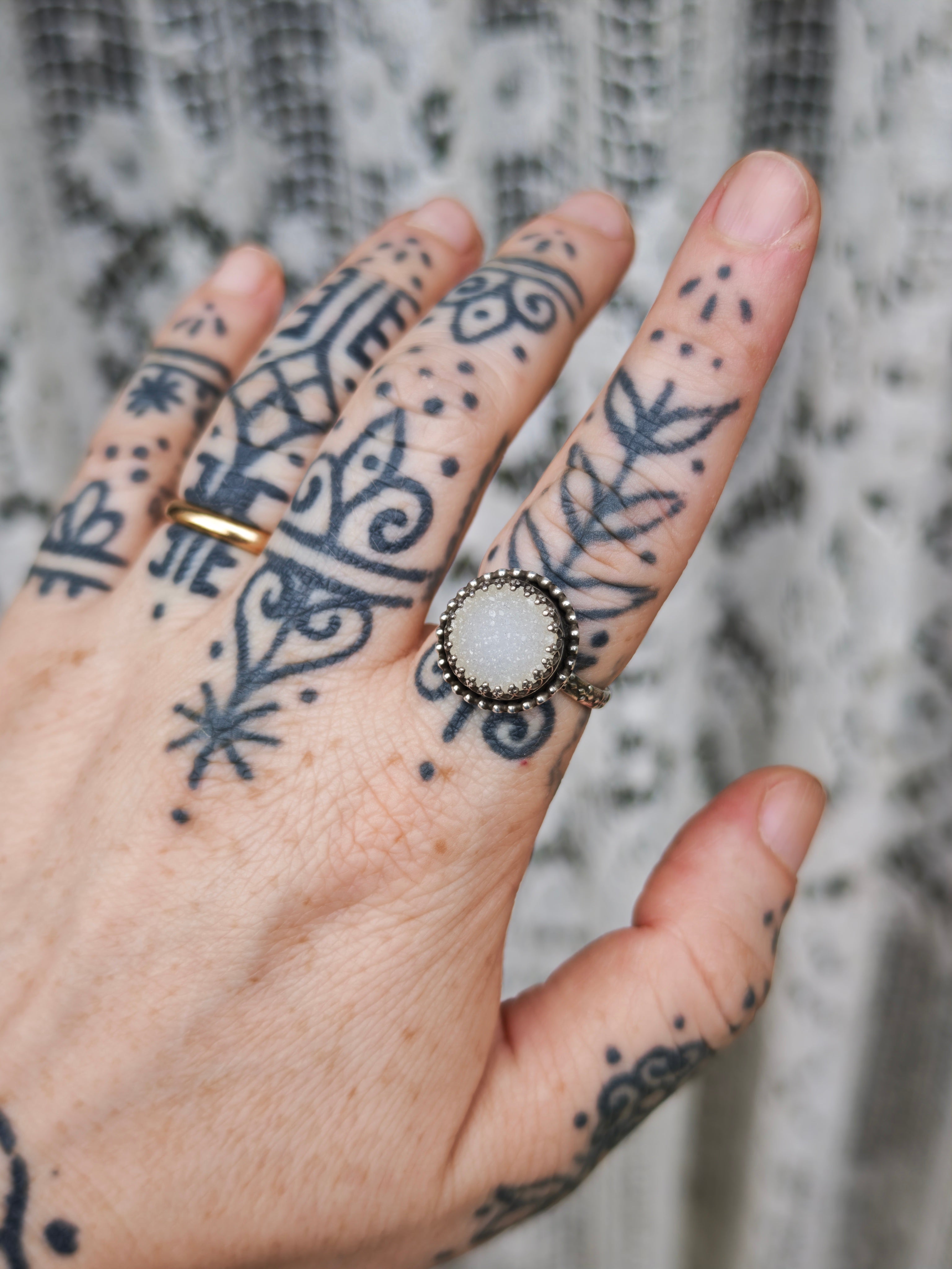 [Réservé] La Sorcière Blanche - Bague en agate druse et argent