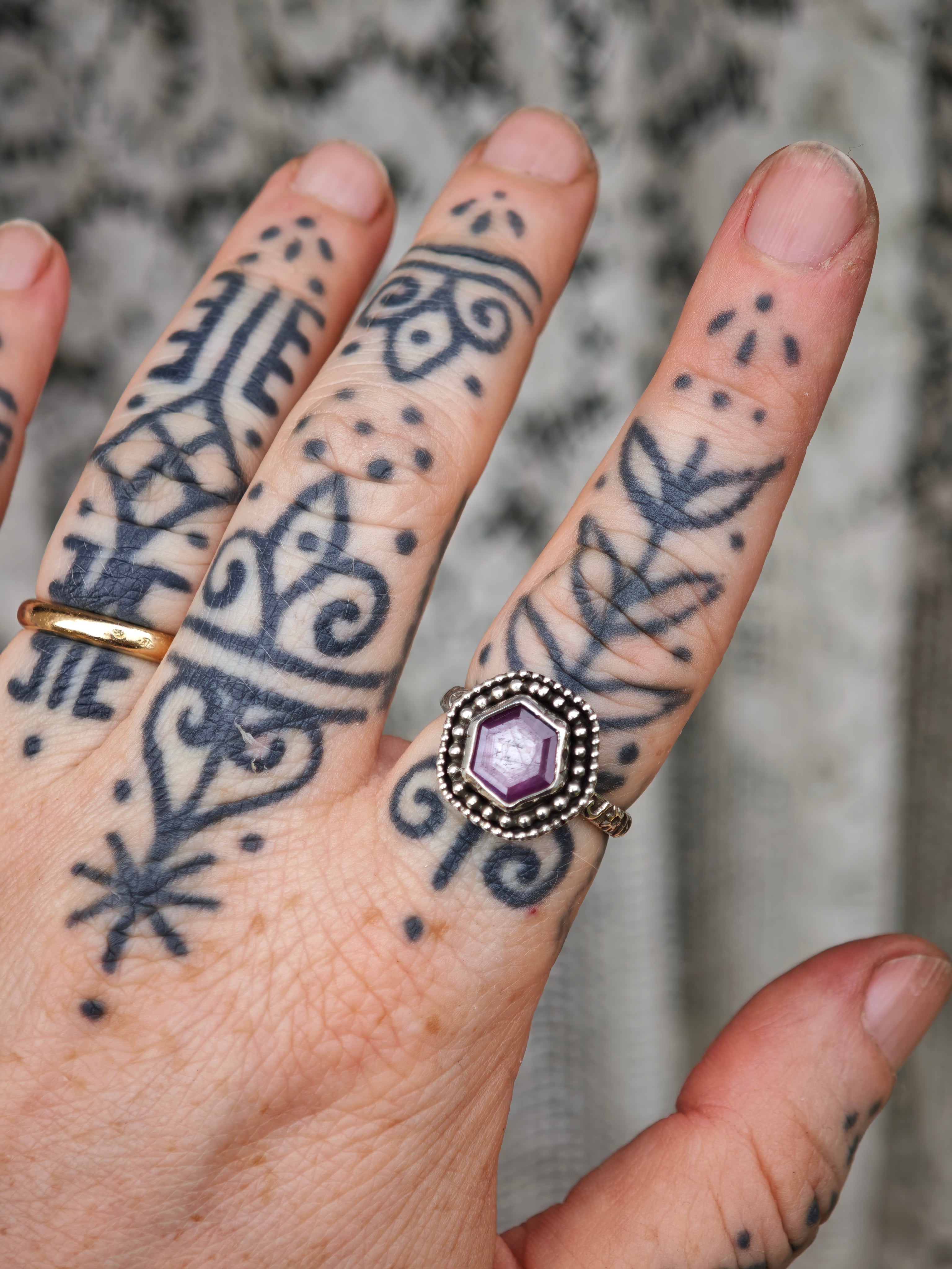 [Réservé] La Reine Occulte - Bague en rubis étoilé et argent