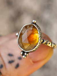 [Réservé] Le Trésor d'Hélios - Bague en citrine bicolore facettée et argent