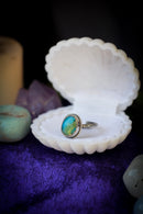 Les Atlantes - Bague en opale du Pérou à inclusions de chrysocolle, argent