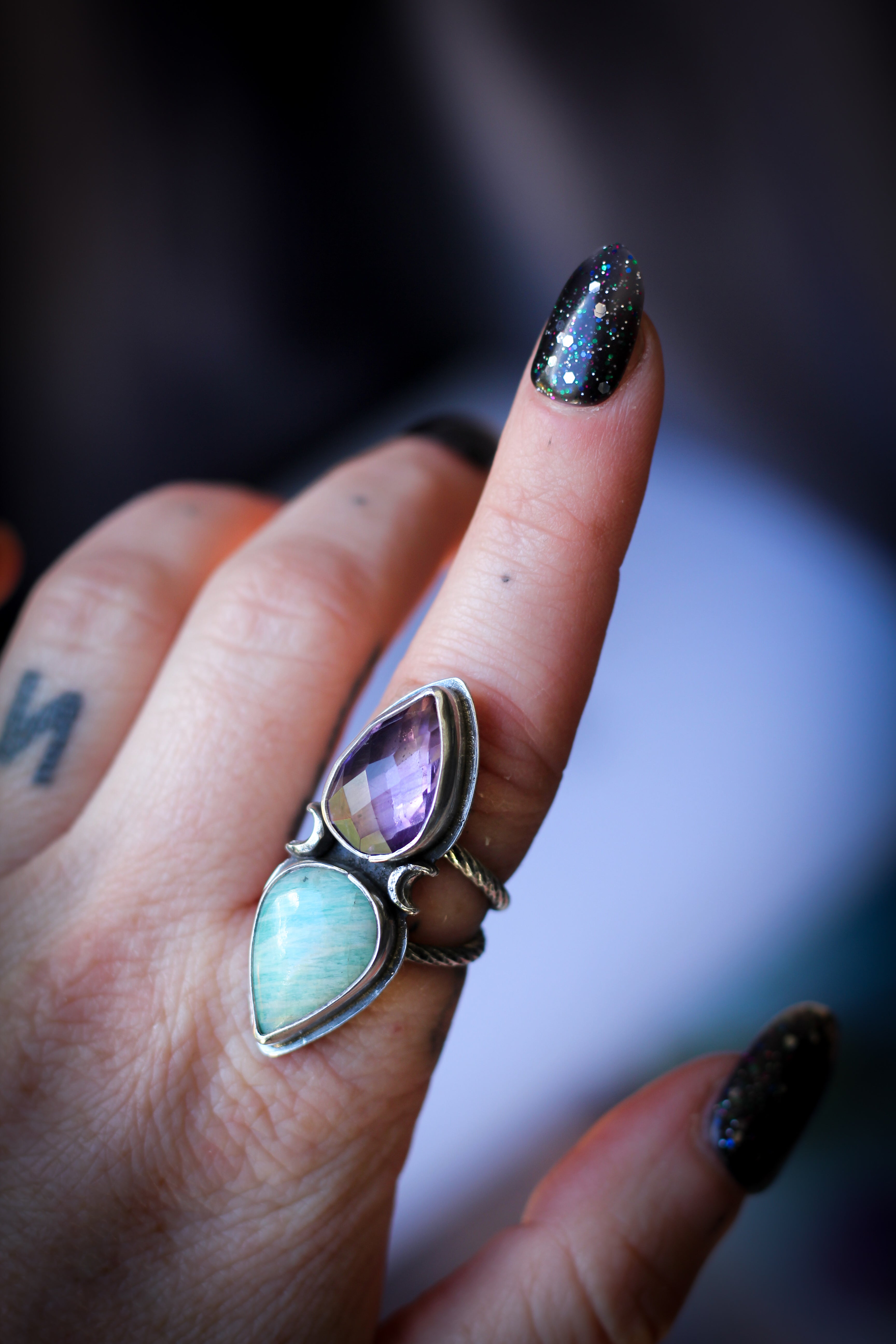 The Talisman of Freyja - Double ring in amazonite and faceted amethyst, silver