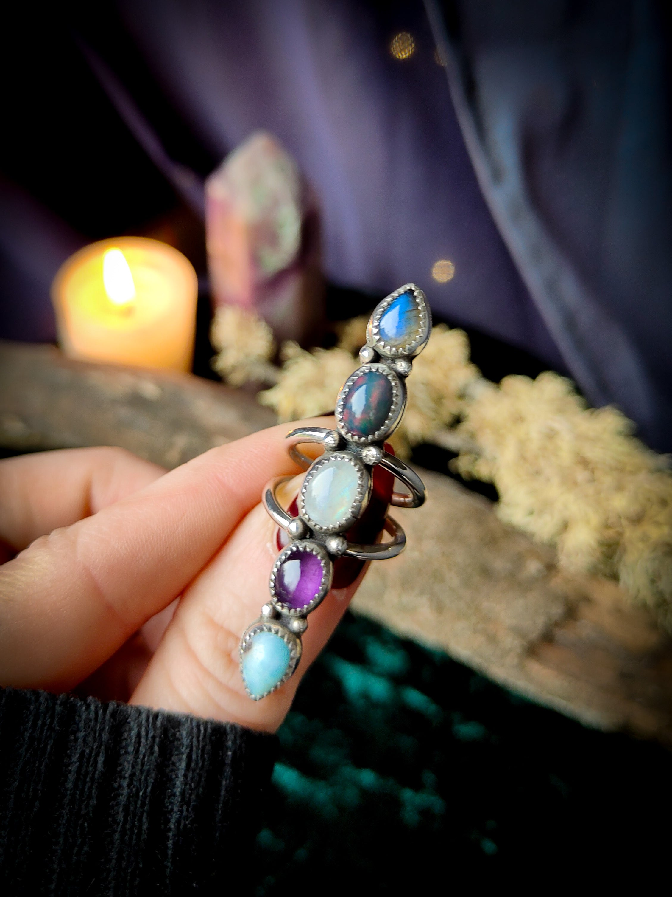 Crystal Witch - Bague en larimar, améthyste, pierre de lune arc-en-ciel, opale noire d'Ethiopie et labradorite bleue et argent
