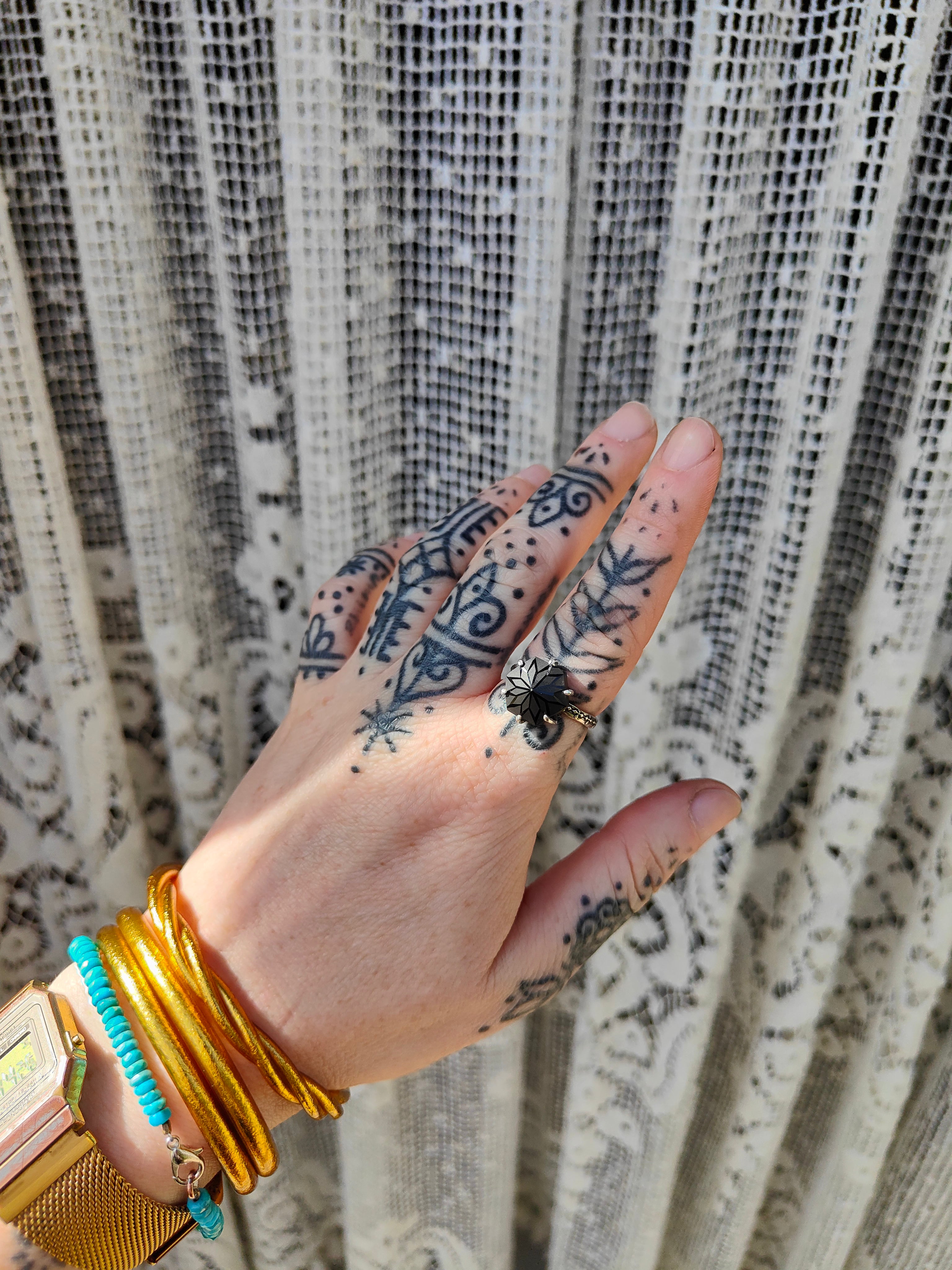 [Réservé] Sacré Geometria - Bague en spinelle noir facetté et argent