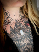 Triple Lune - Collier en pierre de lune arc-en-ciel (péristérite) et argent, triple lune au dos