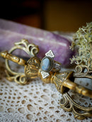 Dorje - Bague en labradorite bleue / violette et argent