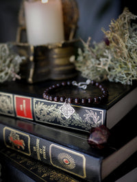 Gothic Witch - Bracelet en perles de grenat et argent