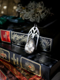 Le Coven - Collier gothique en cristal de l'Himalaya mica et argent