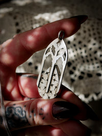 Le Coven - Collier gothique en cristal de l'Himalaya mica et argent
