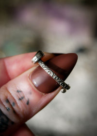 Fossilia - Ammonite Fossil and Silver Ring