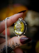 Le Feu Follet - Necklace in silver and faceted dichroic glass