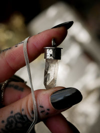Divination - Collier-pendule en cristal de l'Himalaya et argent