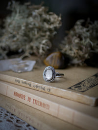 La Diseuse de Bonne Aventure - Bague en quartz clair et argent