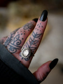 La Diseuse de Bonne Aventure - Bague en quartz clair et argent