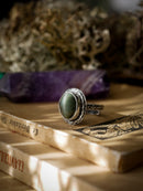 L'Œil de l'Ouroboros - Bague en actinolite et argent