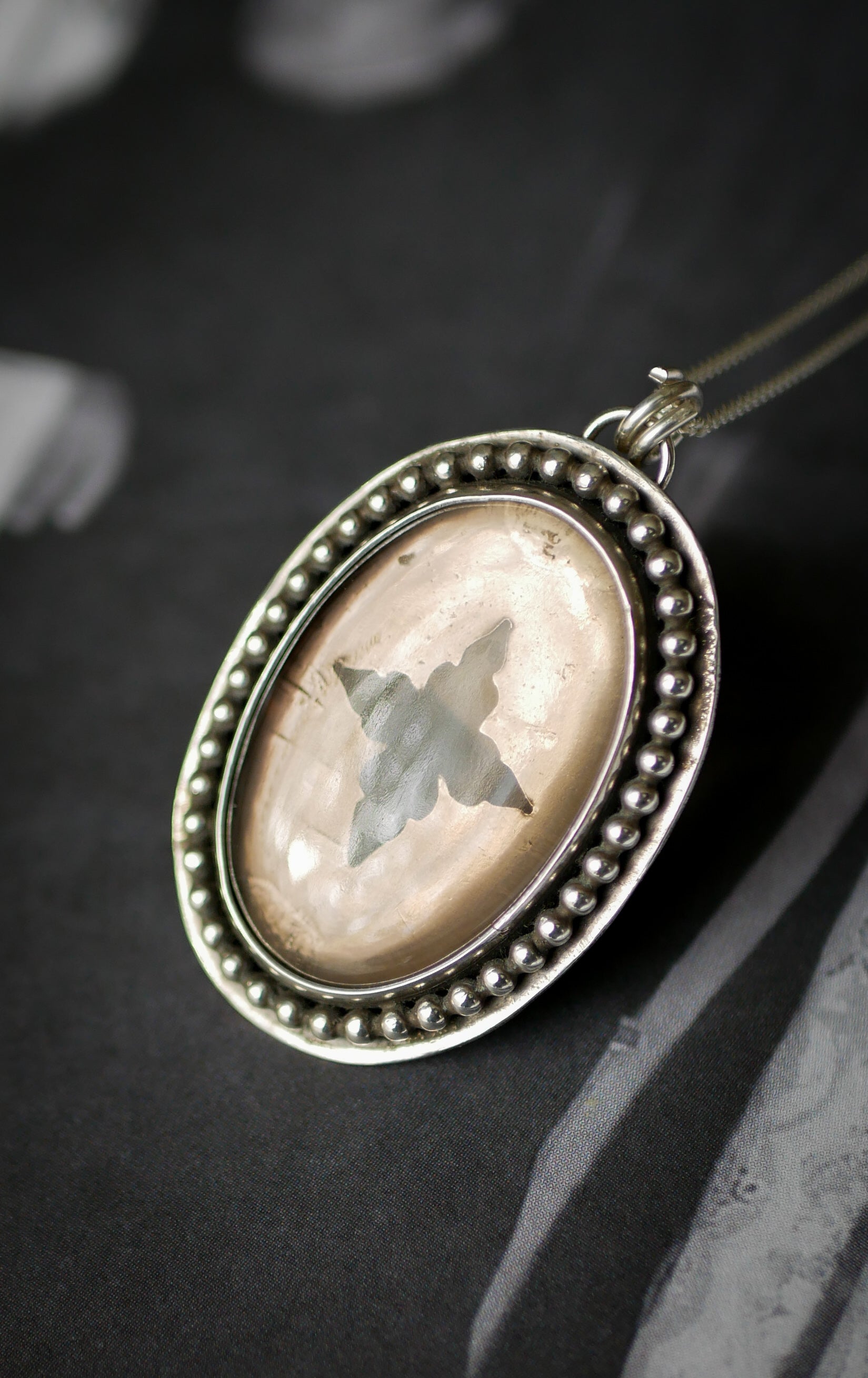 La Dame Blanche - Collier en quartz fumé et argent