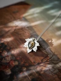 Le Faune - Collier feuille d'érable en argent et labradorite bleue