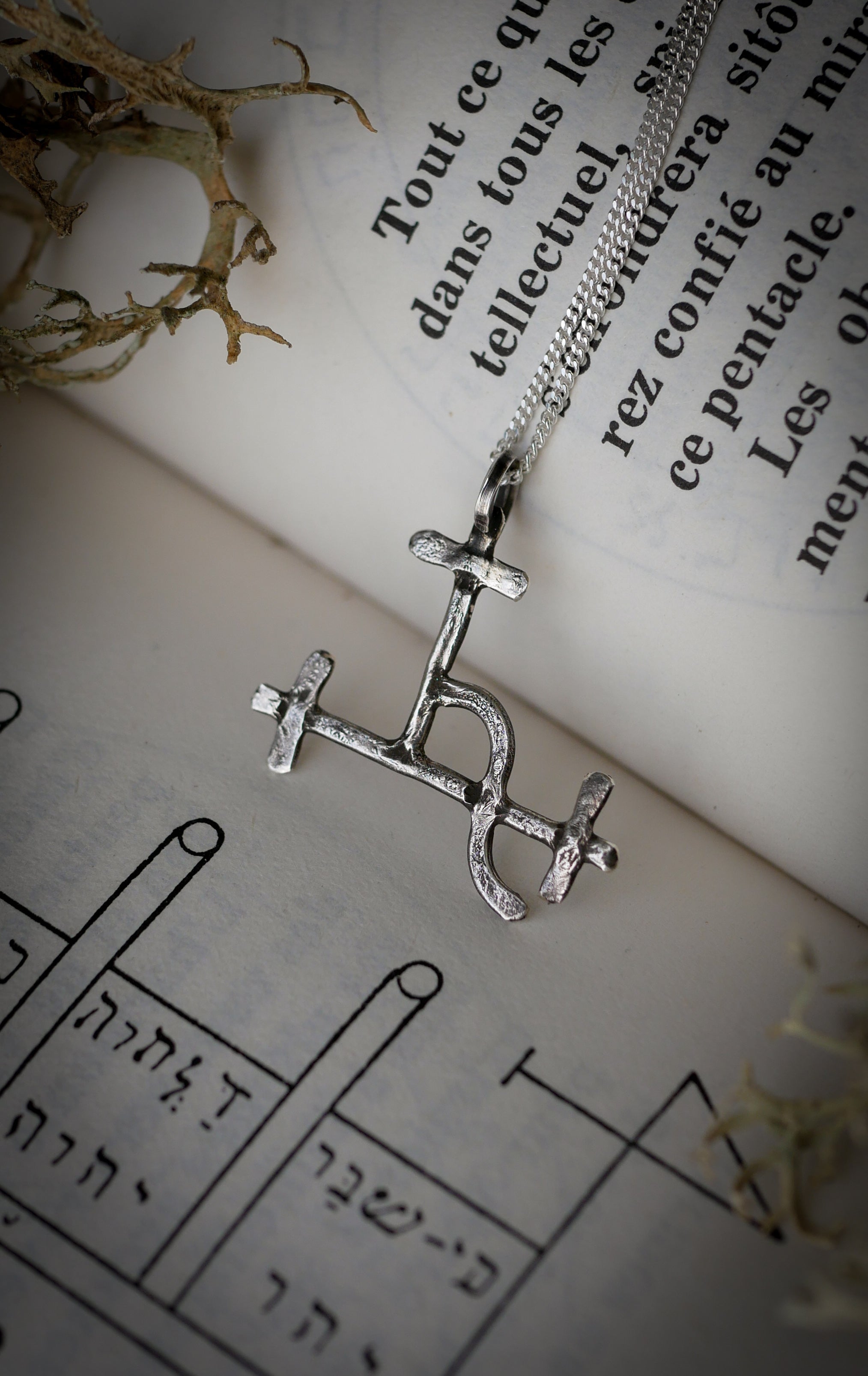 Lilith - Collier forgé en argent