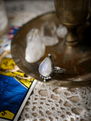 Déesse de Glace - Bague en pierre de lune arc-en-ciel (péristérite) et argent