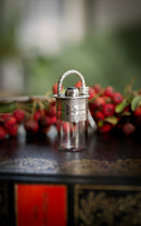 The Relic - Collana con fiala in argento, vetro e zaffiro grezzo