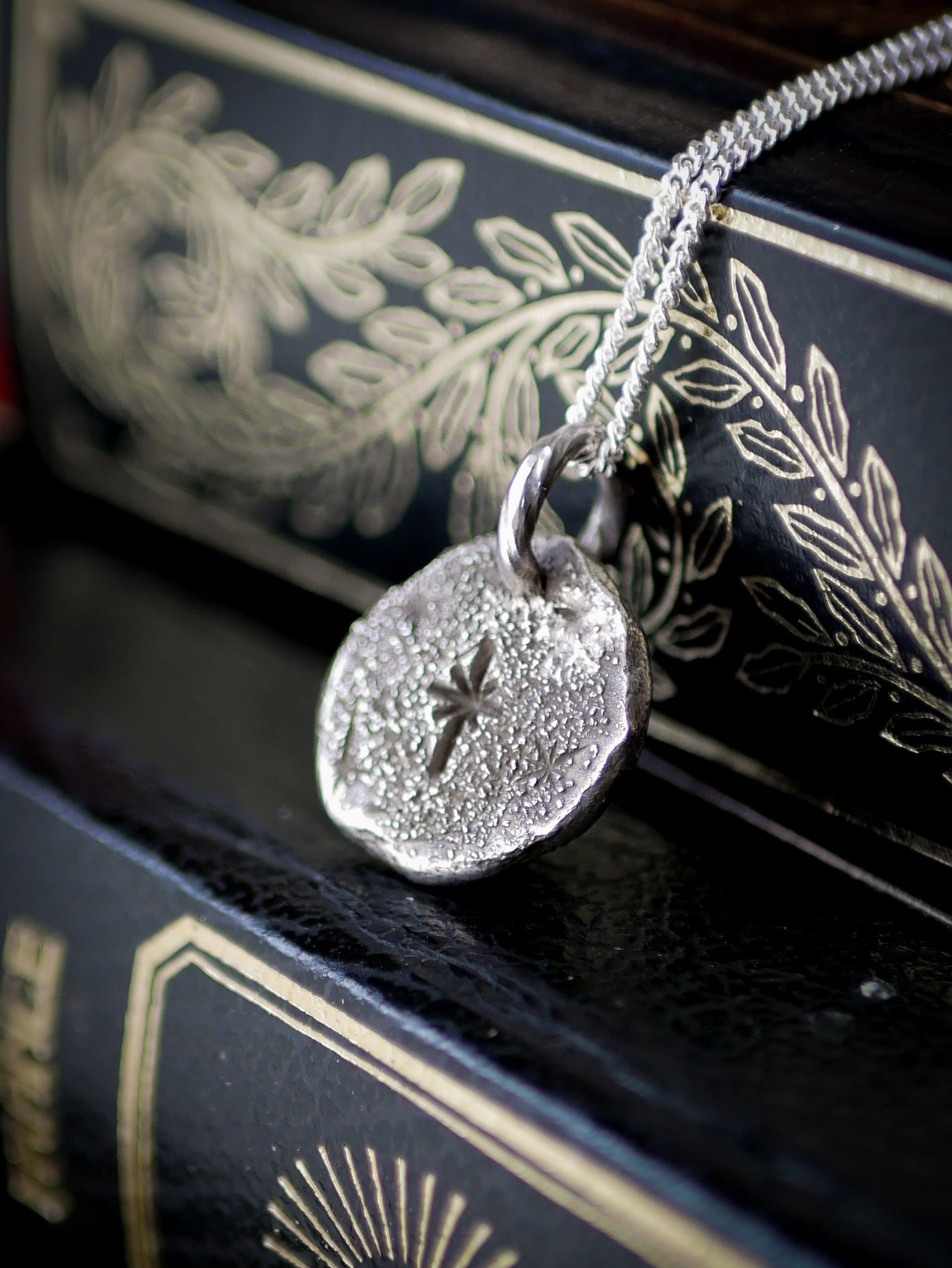 The Shepherd's Star - Collana bifacciale in diamante Herkimer e argento, stella coniata