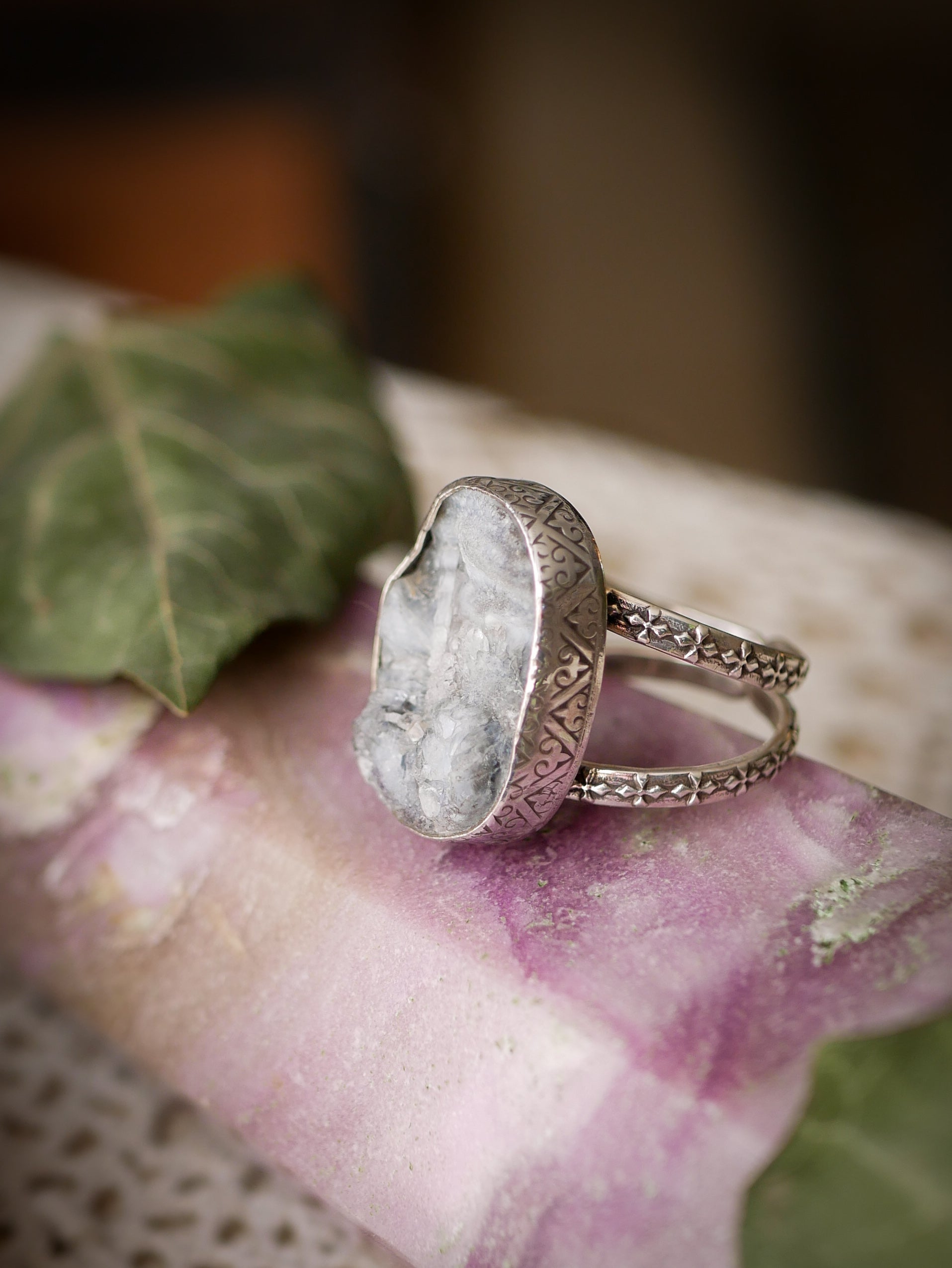 Viaggio astrale - Anello in drusa di diaspro del deserto e argento