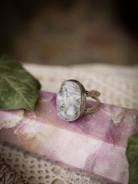 Viaggio astrale - Anello in drusa di diaspro del deserto e argento