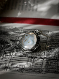 Ecclesia - Collana gotica in quarzo solare e argento