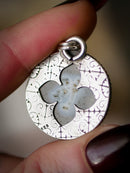 Ecclesia - Collana gotica in quarzo solare e argento