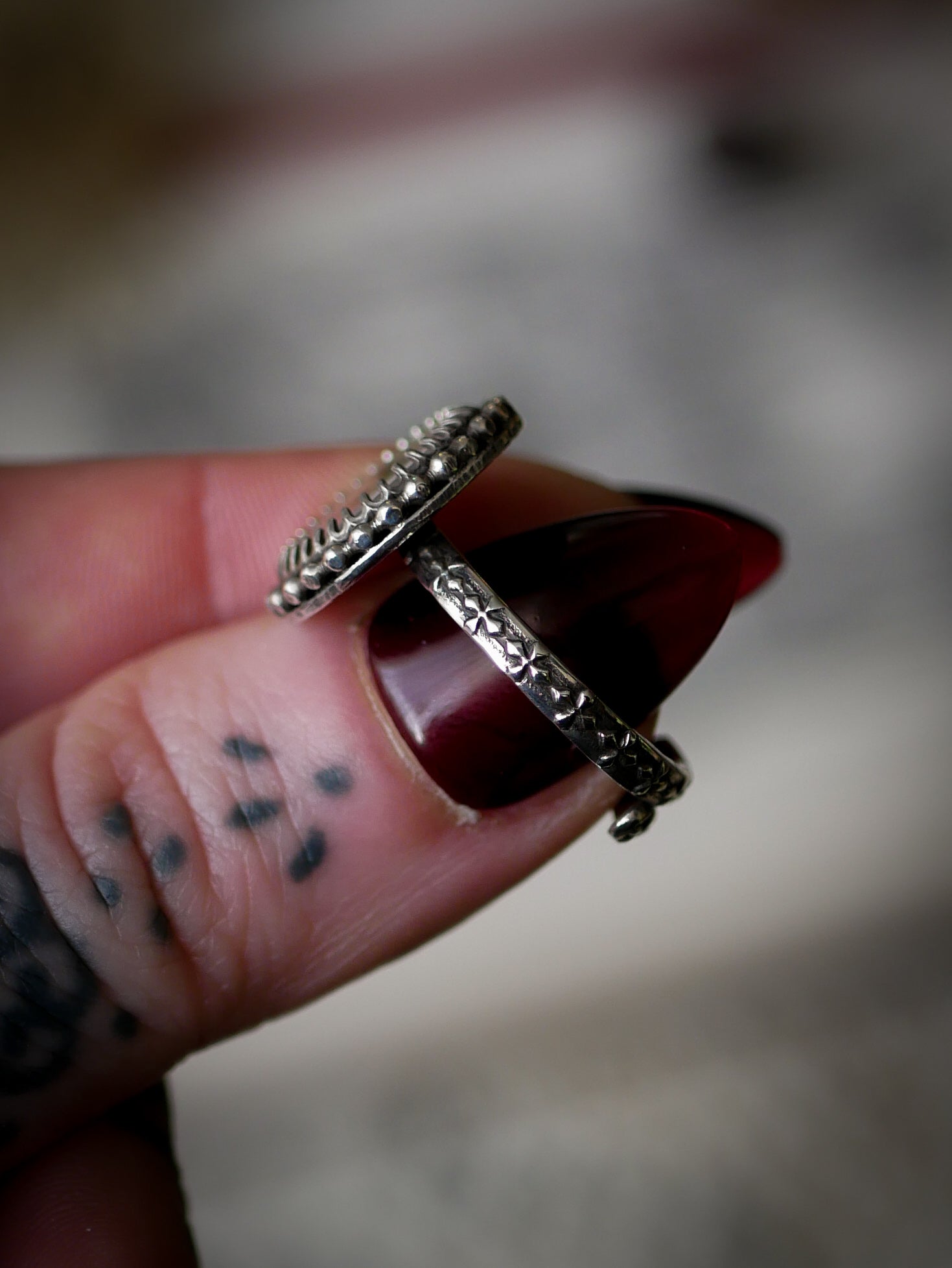 Corvus - Bague en agate scénique et argent