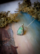 Le Serpent de la Connaissance - Collier en variscite et argent, serpent au dos