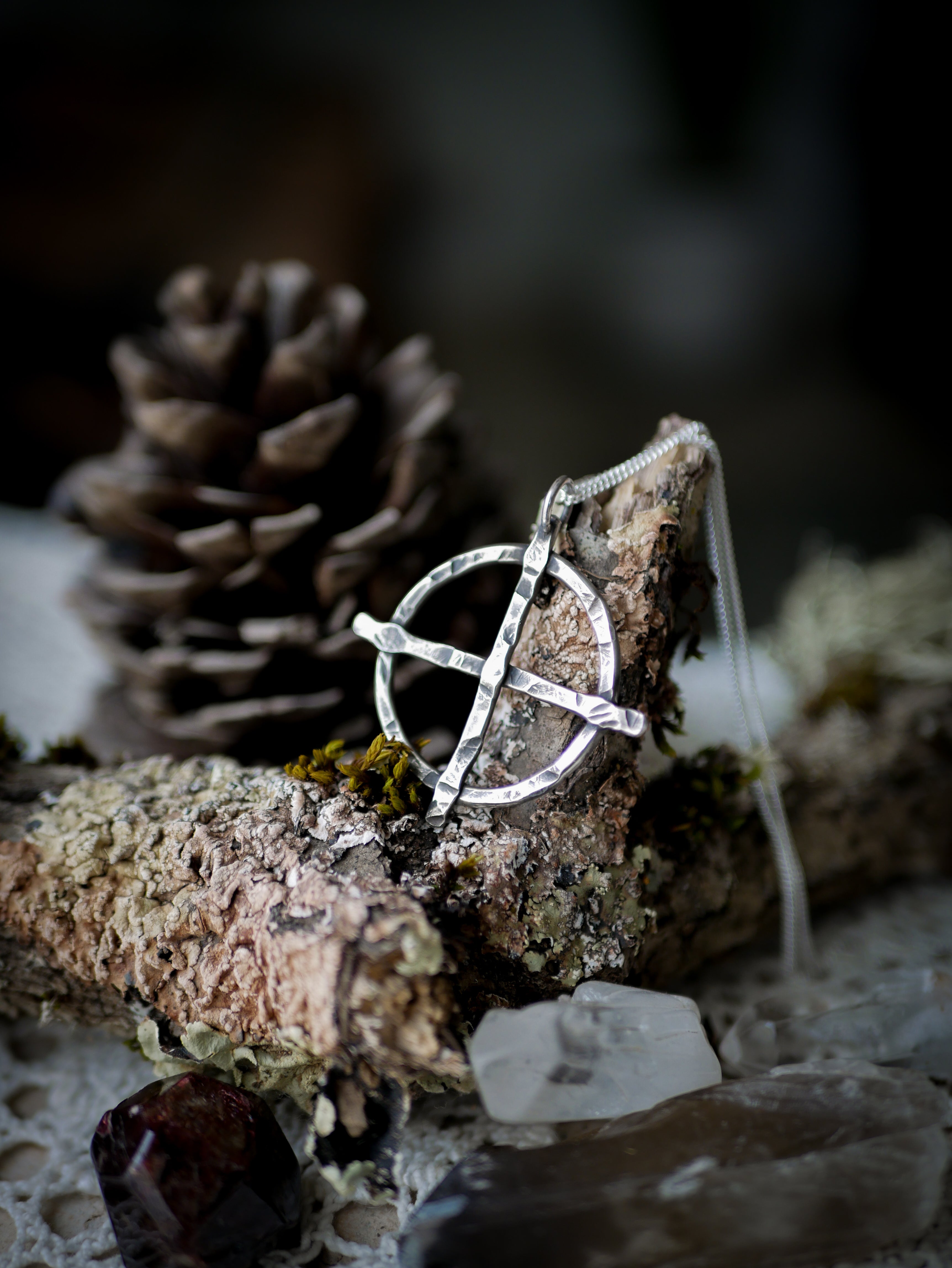 La Croix Solaire - Collier forgé en argent