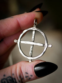 La Croix Solaire - Collier forgé en argent