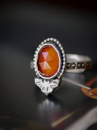 Transylvania - Bague en grenat Hessonite gemme facetté et argent, chauve-souris forgée
