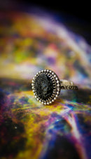 Bétyle - Bague en argent et tectite
