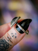 Bétyle - Bague en argent et tectite