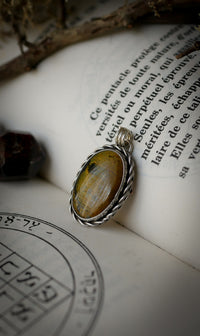 Le Talisman - Pendentif en œil de tigre Marra Mamba et argent, pentagramme forgé en cuivre au dos