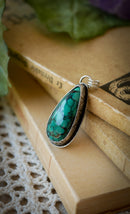 La Croix de Vie - Pendentif en turquoise Hubei, argent vieilli et ankh forgé