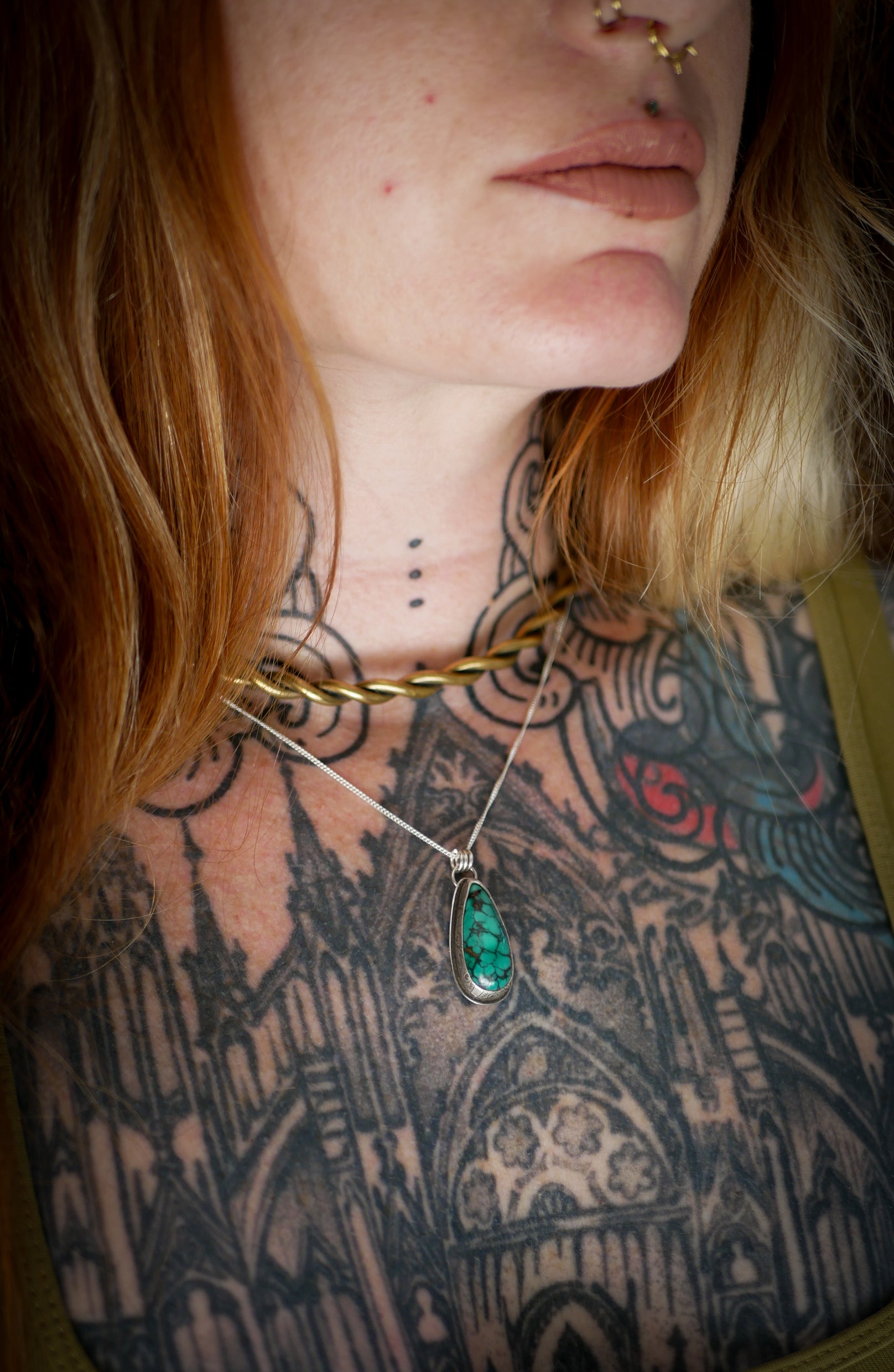 La Croix de Vie - Pendentif en turquoise Hubei, argent vieilli et ankh forgé